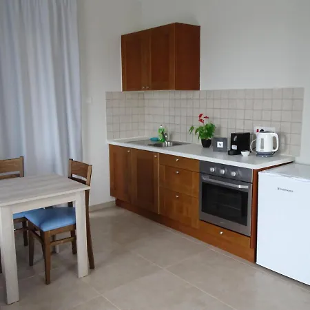 Proteas Mare Apartment *