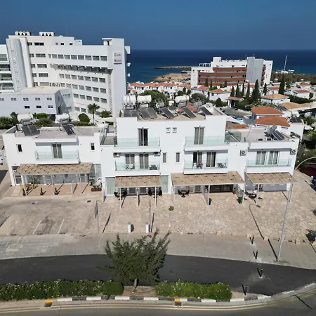 Proteas Mare Protaras