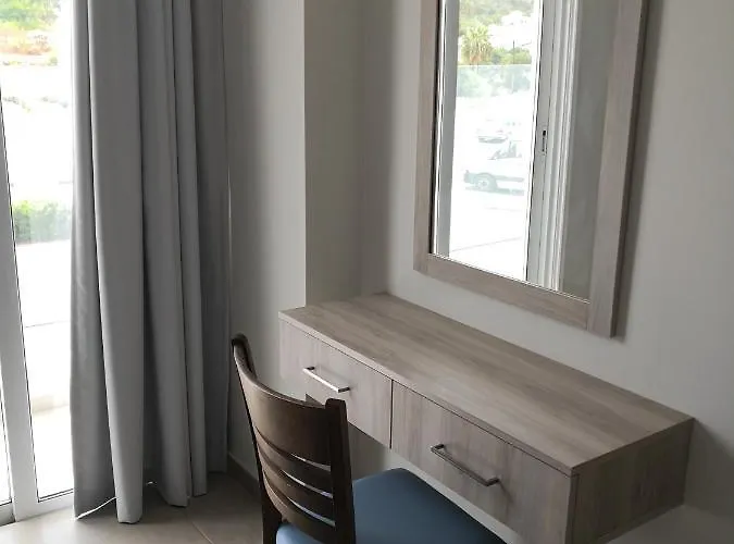 Proteas Mare Apartament Protaras