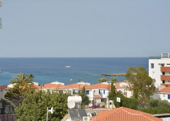 Proteas Mare Protaras